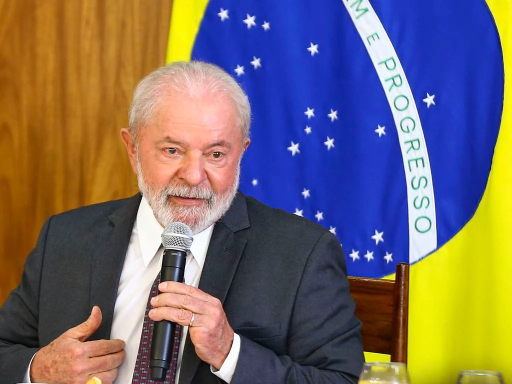 Pesquisa Ipec Governo Lula é aprovado por 37 e reprovado por 28