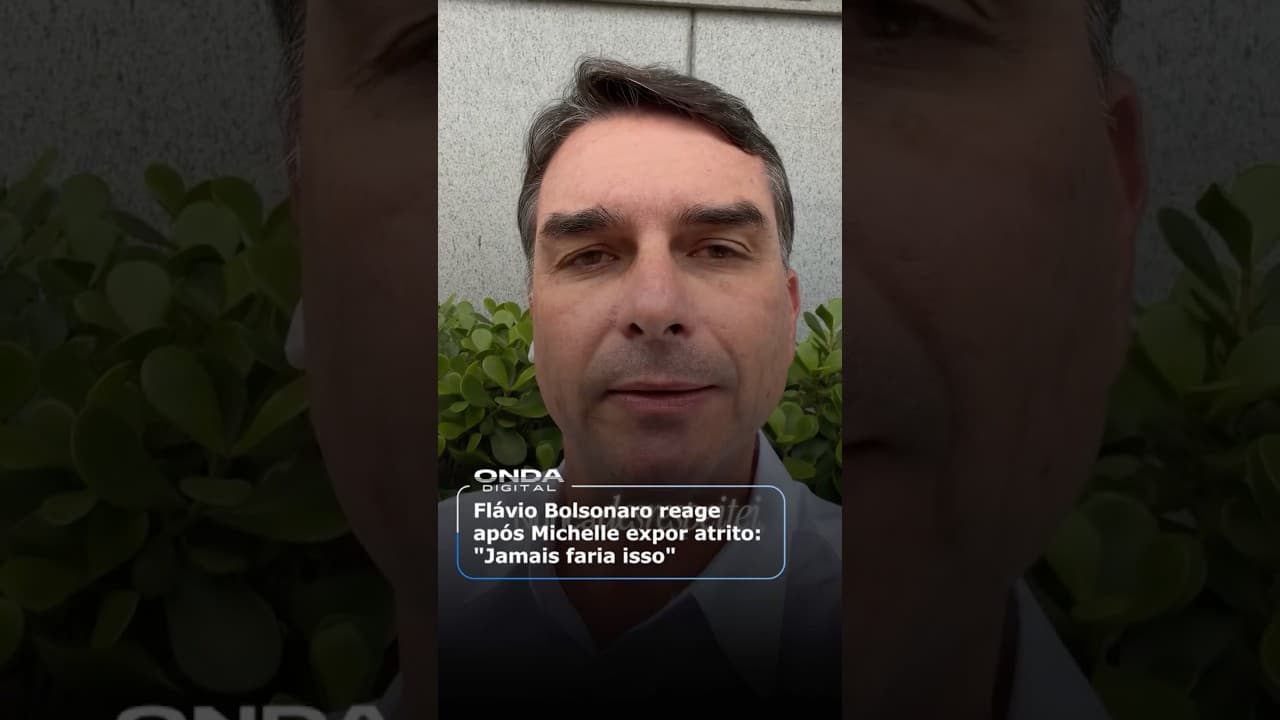 Flávio Bolsonaro reage após Michelle expor atrito: "Jamais faria isso"