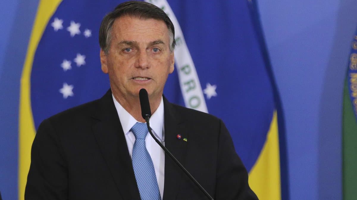 Em viagem pelo Nordeste, Bolsonaro busca aproximação com eleitor nordestino