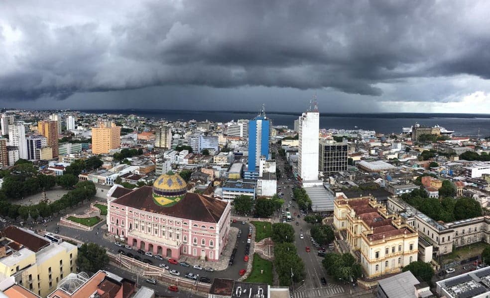 Feriado tem previsão de chuva na região Norte com alerta de alagamentos