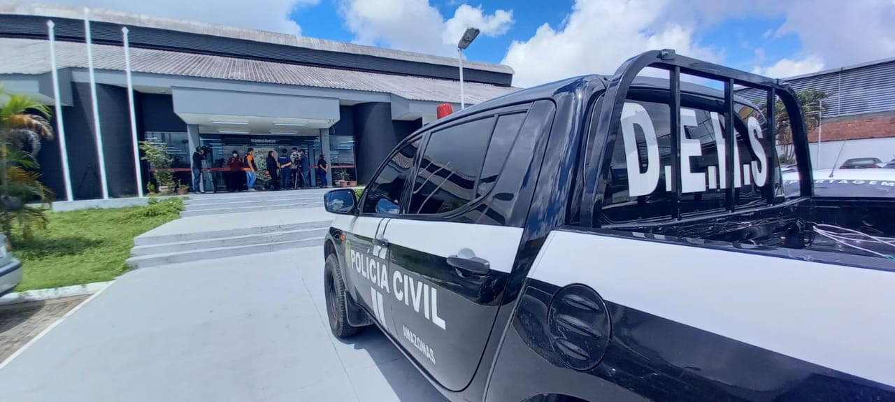 Polícia prende pai e filho suspeitos de matar aniversariante em Manaus