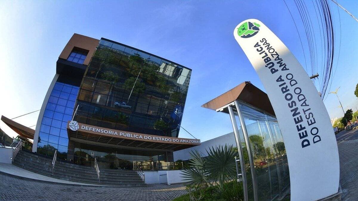 DPE lança concurso para servidor auxiliar; confira número de vagas e salários