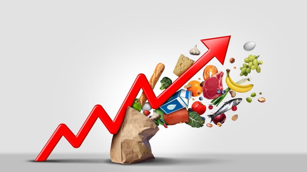 Taxa de inflação fica em 1,6% em abril com maior alta em alimentação e transportes