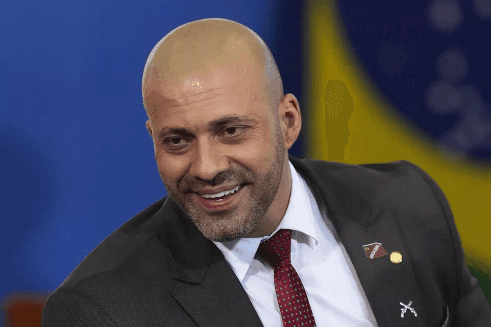 PGR pede extinção da pena do deputado Daniel Silveira