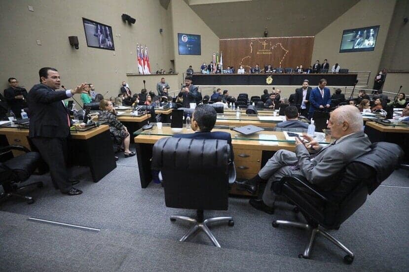 Pagamento do Fundef começa a ser definido na ALEAM