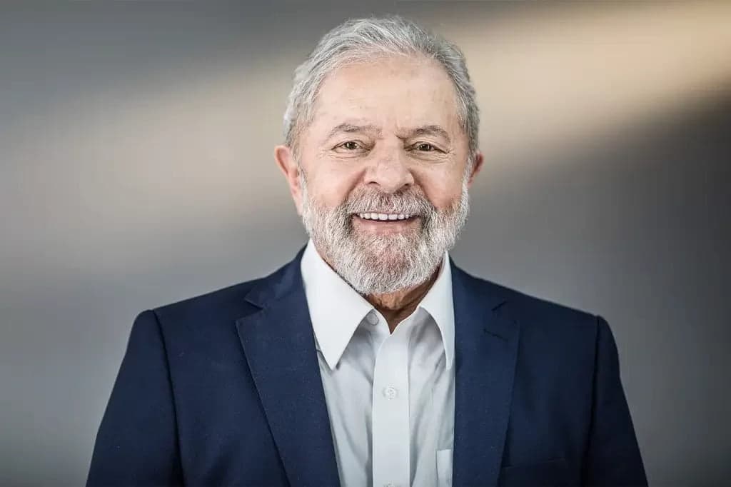 Apuração: Luiz Inácio Lula da Silva é eleito presidente do Brasil