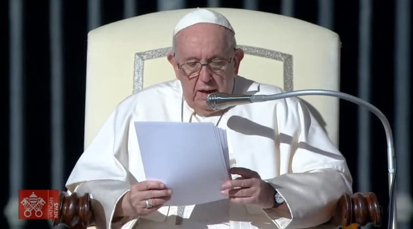 Papa Francisco canoniza dois novos santos