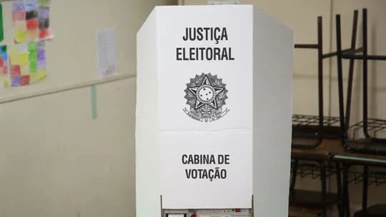 TRE-AM defere as sete candidaturas à Prefeitura de Manaus a um mês das eleições