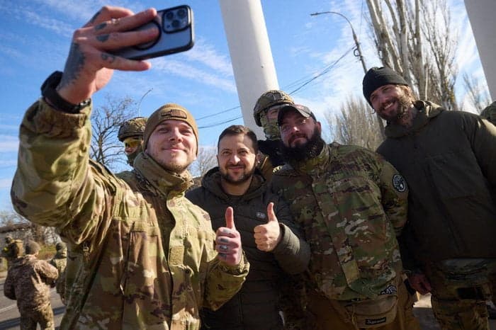 Zelensky fala sobre &#8220;início do fim da guerra&#8221; na Ucrânia