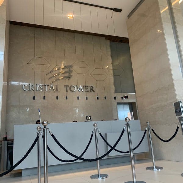 Princípio de incêndio obriga evacuação do Cristal Tower