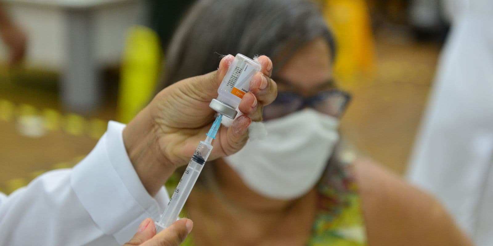 Manaus tem dez pontos de vacinação contra covid-19, neste sábado