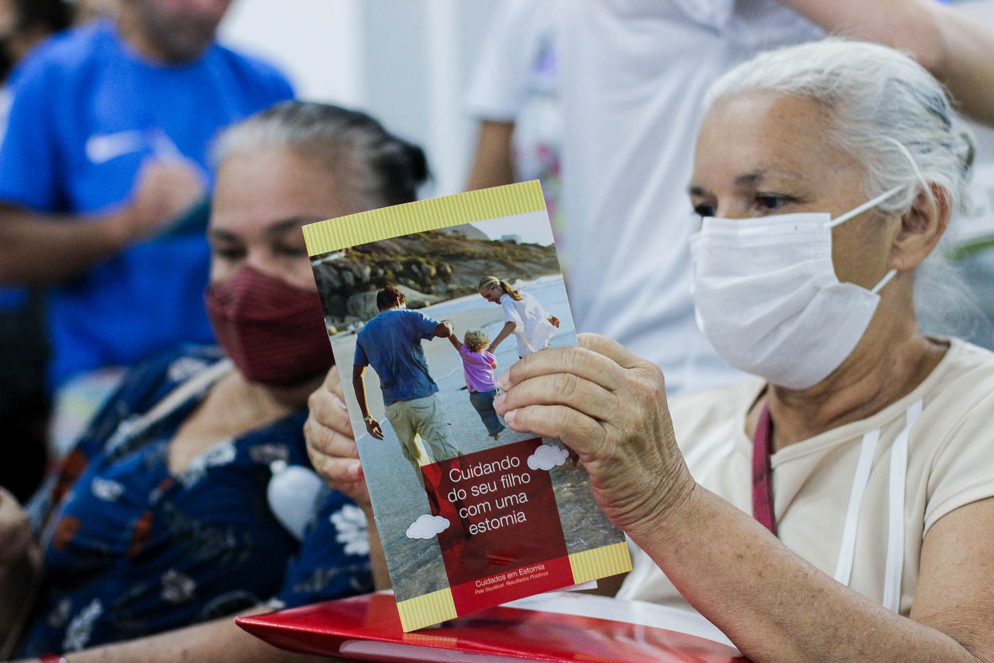 Policlínica Codajás realiza ação para pacientes com estomia