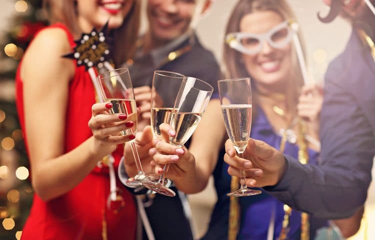 Dicas para se recuperar dos exageros pós réveillon