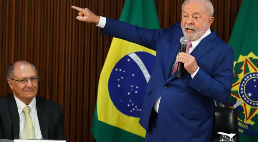&#8220;Vamos tirá-los de lá&#8221;, diz Lula sobre garimpeiros em Roraima