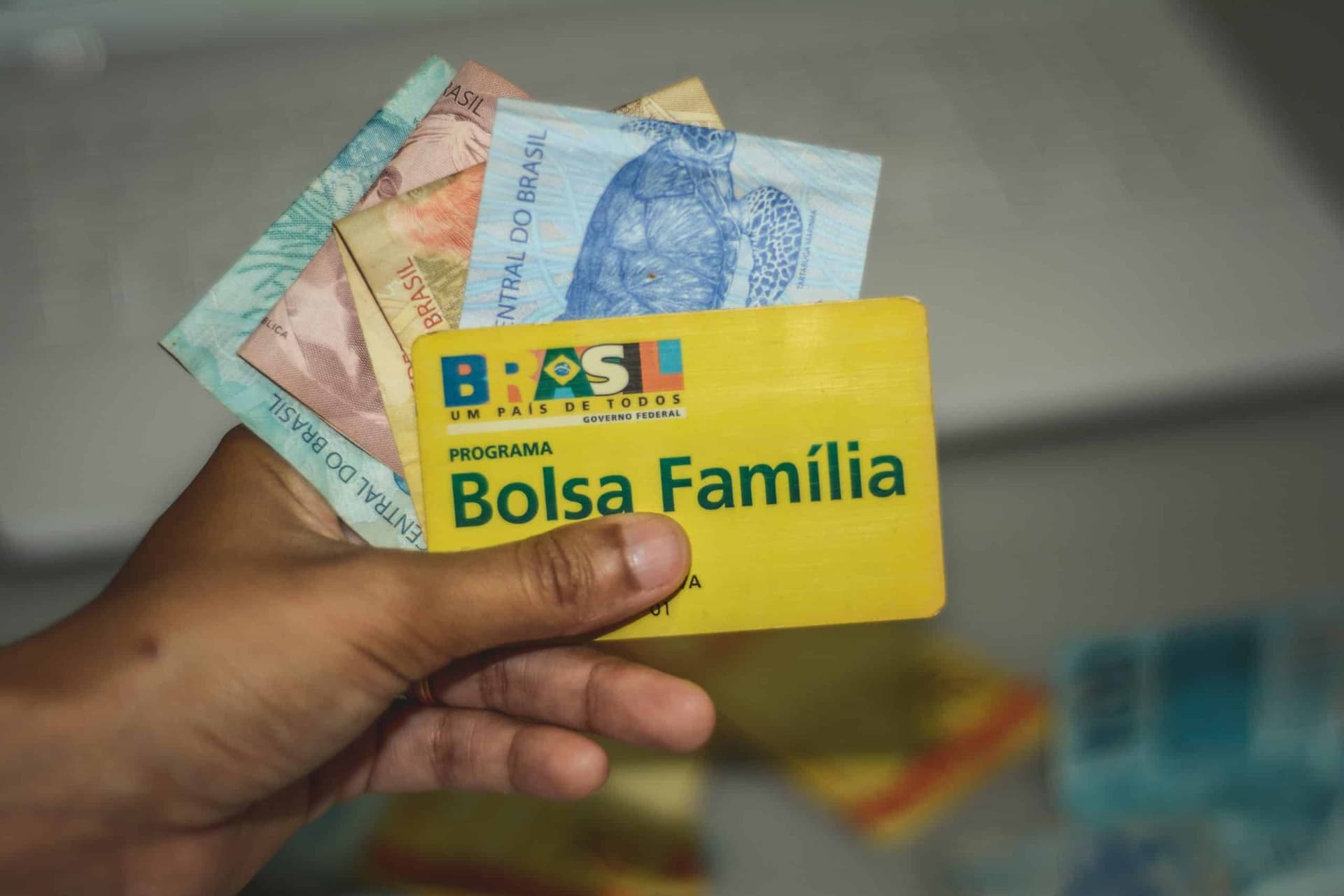2,5 milhões estariam recebendo Bolsa Família indevidamente