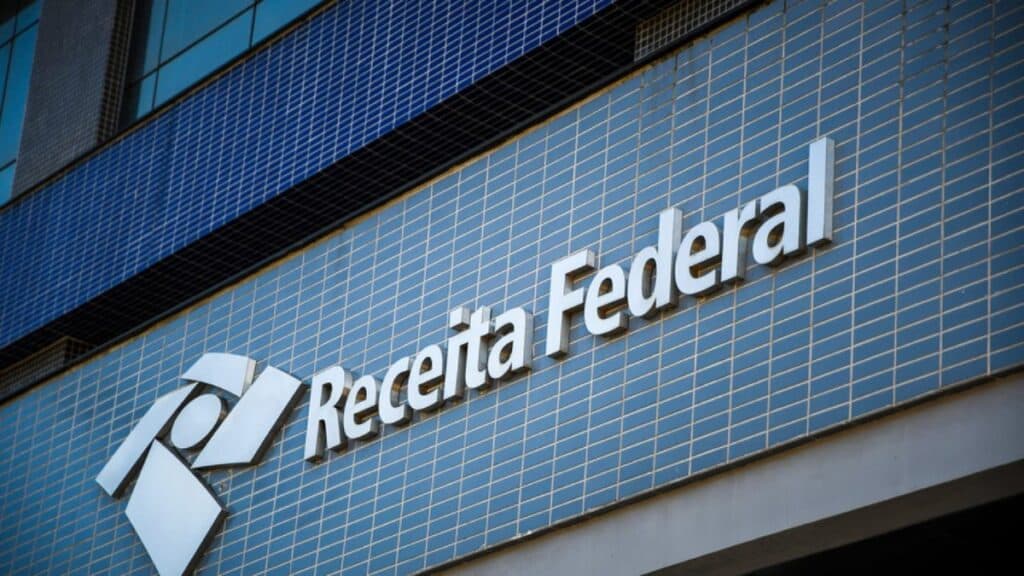 CNPJ vai passar a ter letras a partir de julho: Entenda o que muda para as empresas