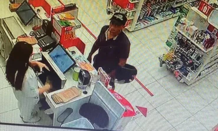 Mal acostumado, homem é preso por roubar três vezes drogaria em Manaus. Vídeo