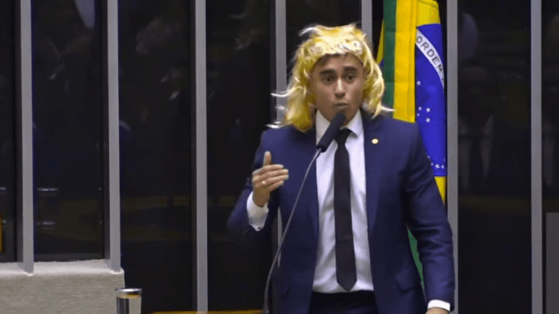 Associações e deputados recorrem ao STF contra Nikolas Ferreira