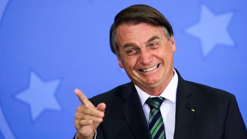 Bolsonaro deve assumir presidência de honra do PL com salário de &#8216;ministro do STF&#8217;