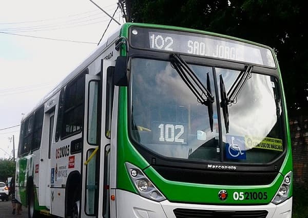 DPE-AM quer que PL que aumenta vida útil de ônibus seja revisado