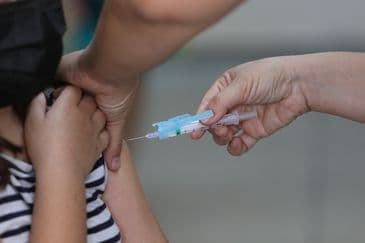 Pesquisa indica aceitação de vacinação infantil nas escolas