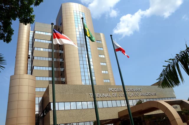 TJAM divulga edital de concurso público; confira as vagas