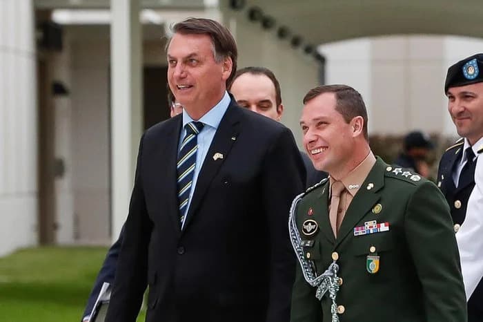 Ministro do STF mantém acordo de delação premiada de Mauro Cid após audiência