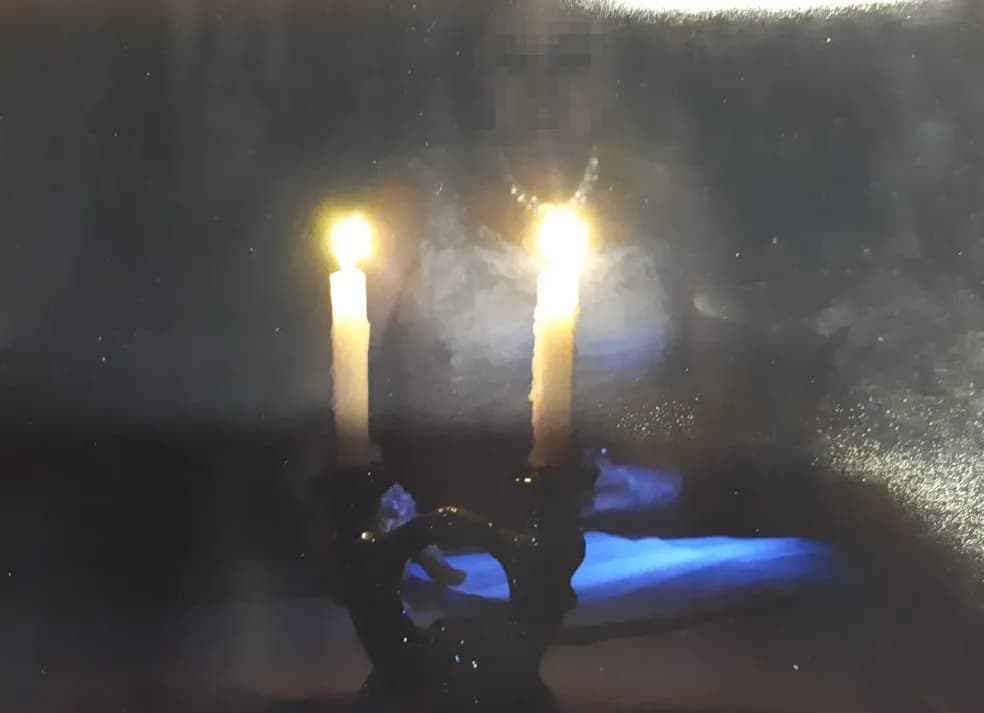 Após 14 horas sem energia, noivos casam à luz de velas e são indenizados