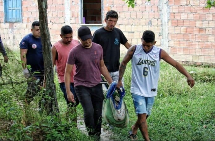 Jovem com Síndrome de Down é espancado até a morte em Manaus