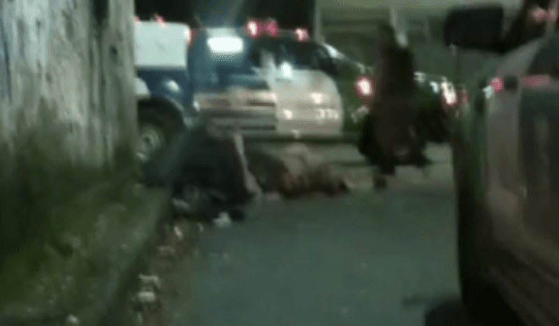 VÍDEO: Corpo de homem é deixado dentro de sofá velho em Manaus
