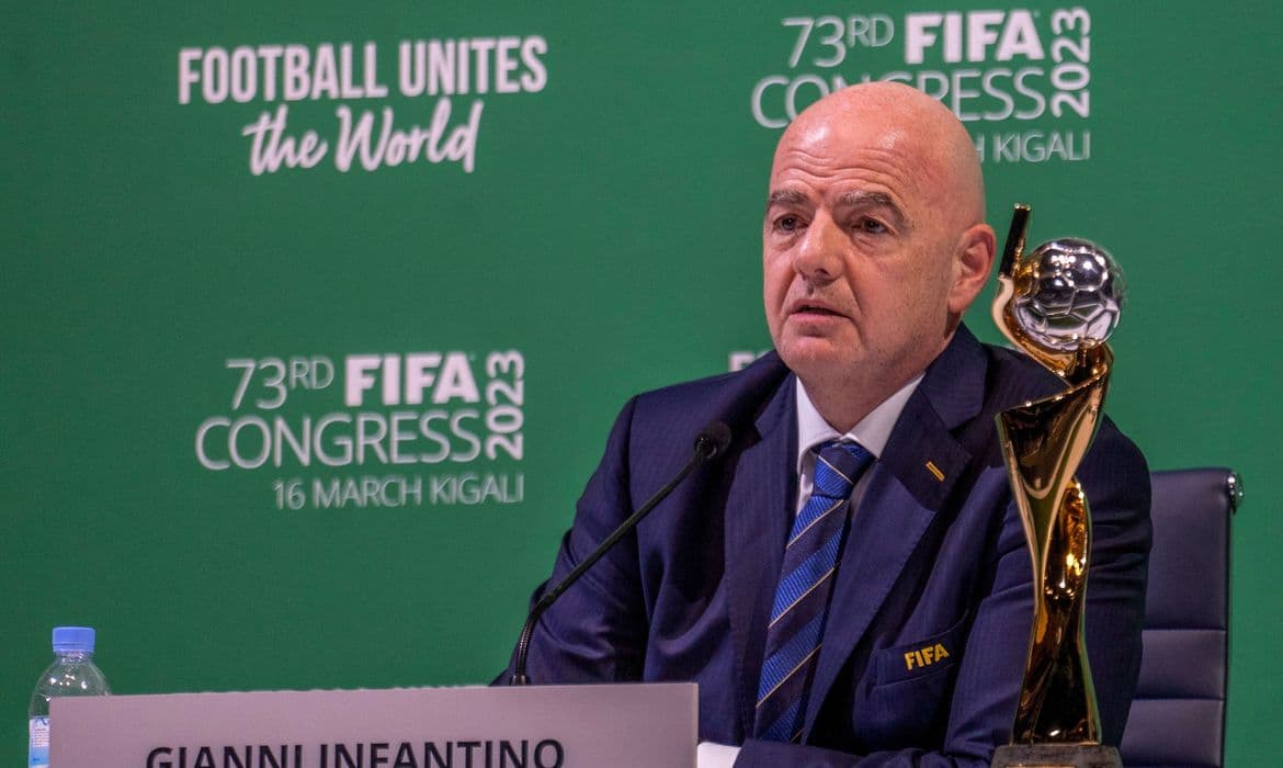 Estreia do novo Mundial de Clubes da Fifa será em 2025