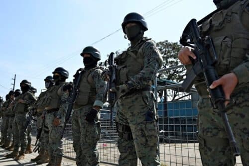 Massacre carcerário deixa 31 mortos no Equador e aumenta medo nas ruas