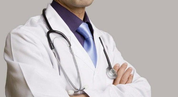 Homem é preso após fingir ser médico e aplicar golpes em Coari 