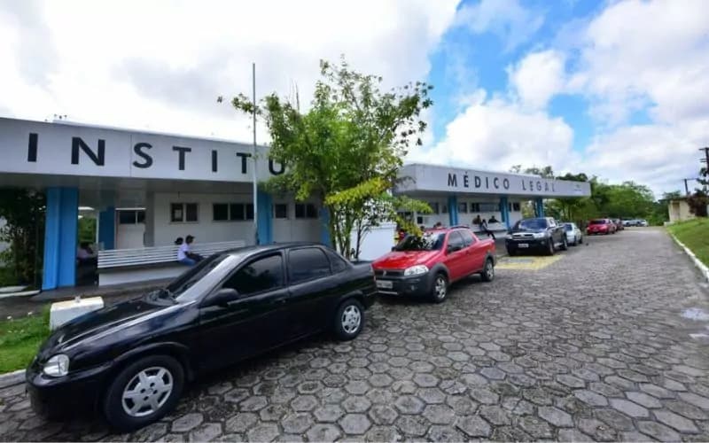 Corpo de homem é encontrado amarrado e com sinais de tortura, em Manaus