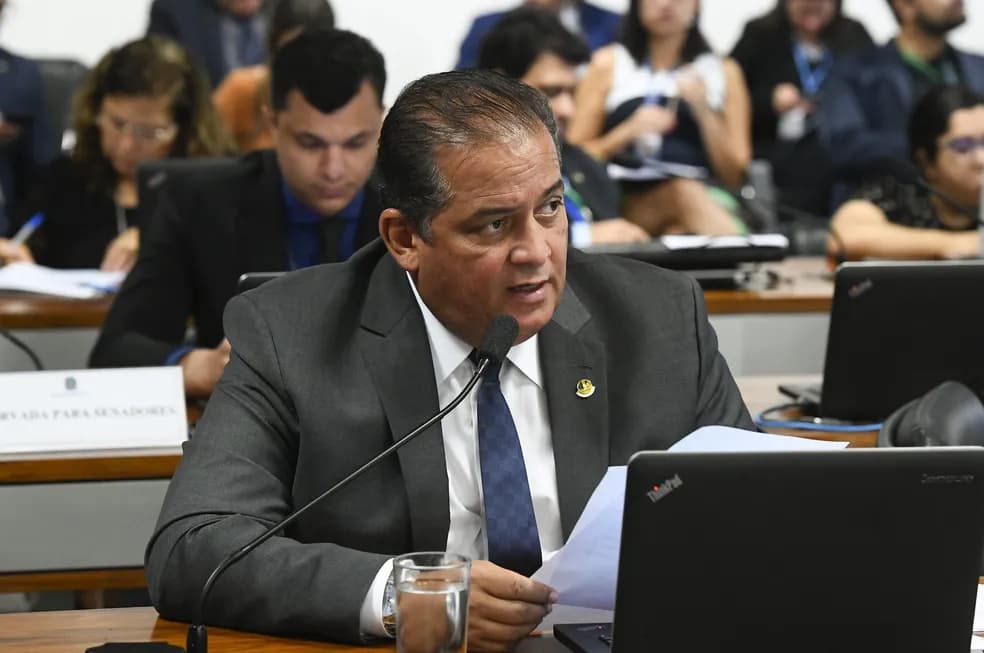 Comissão presidida por Senador de TO faz audiência pública sobre aumento do salário mínimo