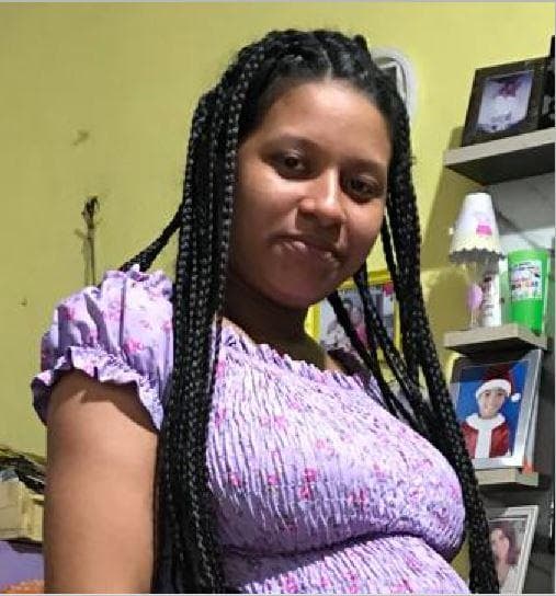 VÍDEO: Familiares se despedem de jovem grávida assassinada cruelmente em Manaus