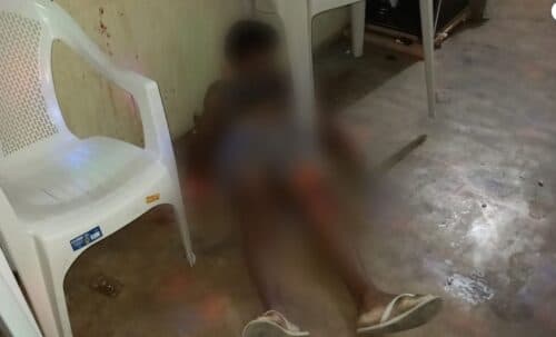 Pistoleiros executam homem com 14 tiros em bar e deixam dois feridos, em Manaus