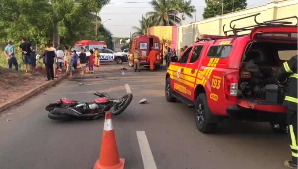 Cantor morre e duas mulheres ficam feridas após colisão em Araguaína