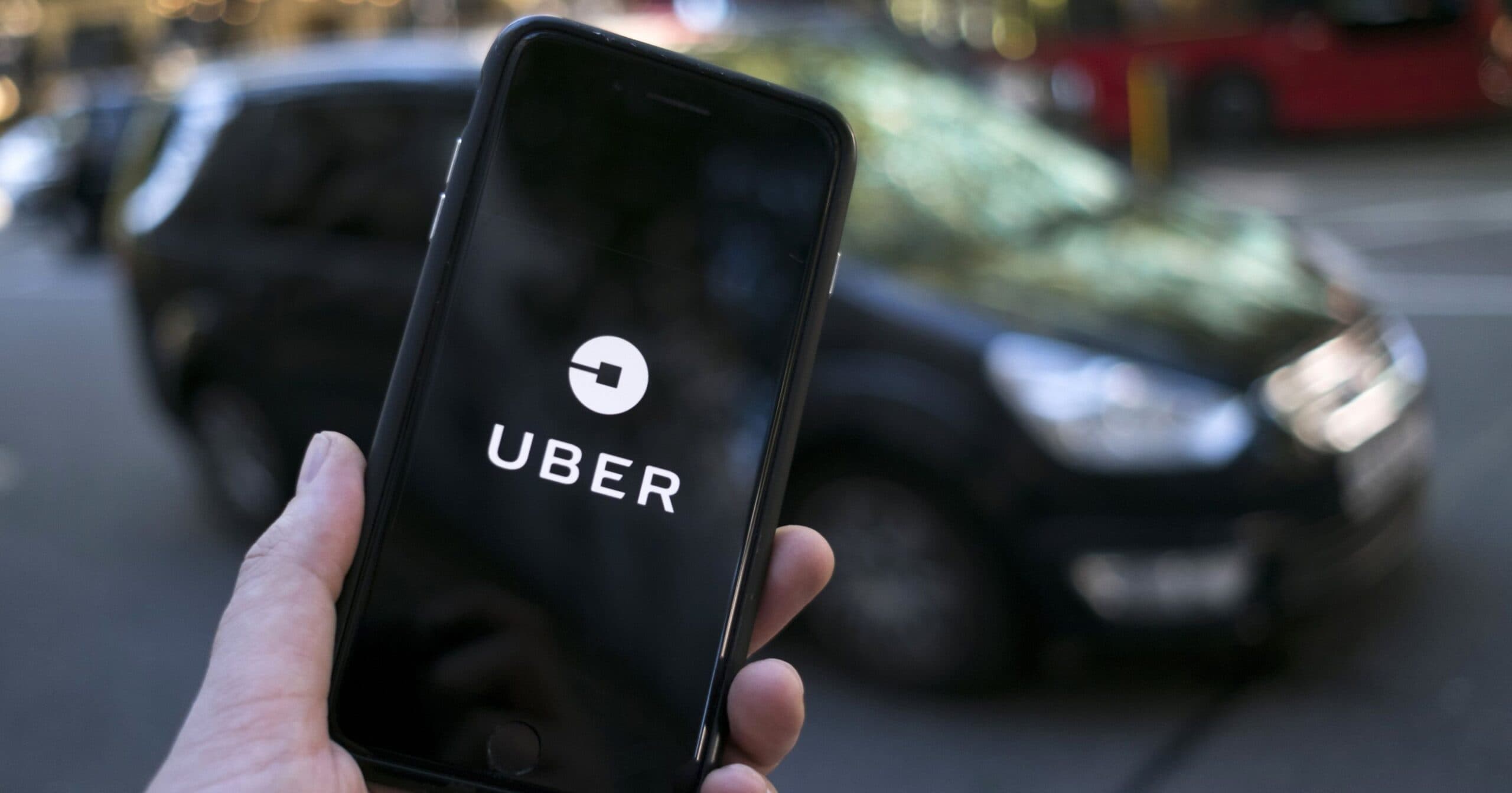 Uber paga extra de R$ 1.000 para motoristas da categoria “Diamante”