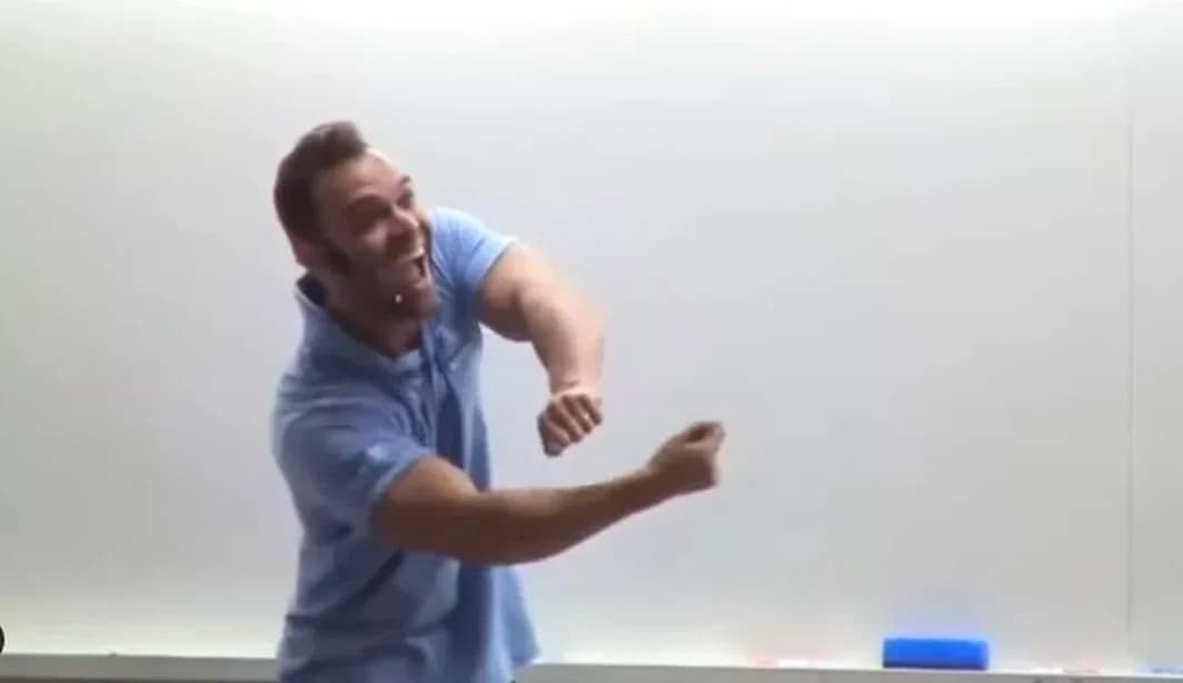 VÍDEO: PRF pede demissão de policial que ensinou técnica de &#8220;câmara de gás&#8221;