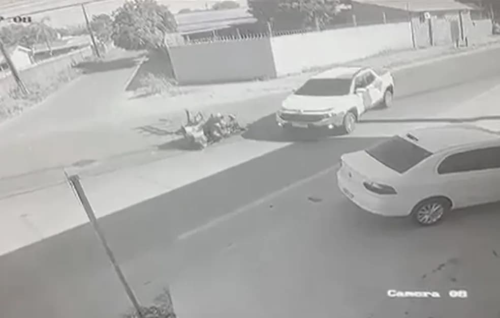 Homem morre após ter cabeça esmagada por carro em Boa Vista