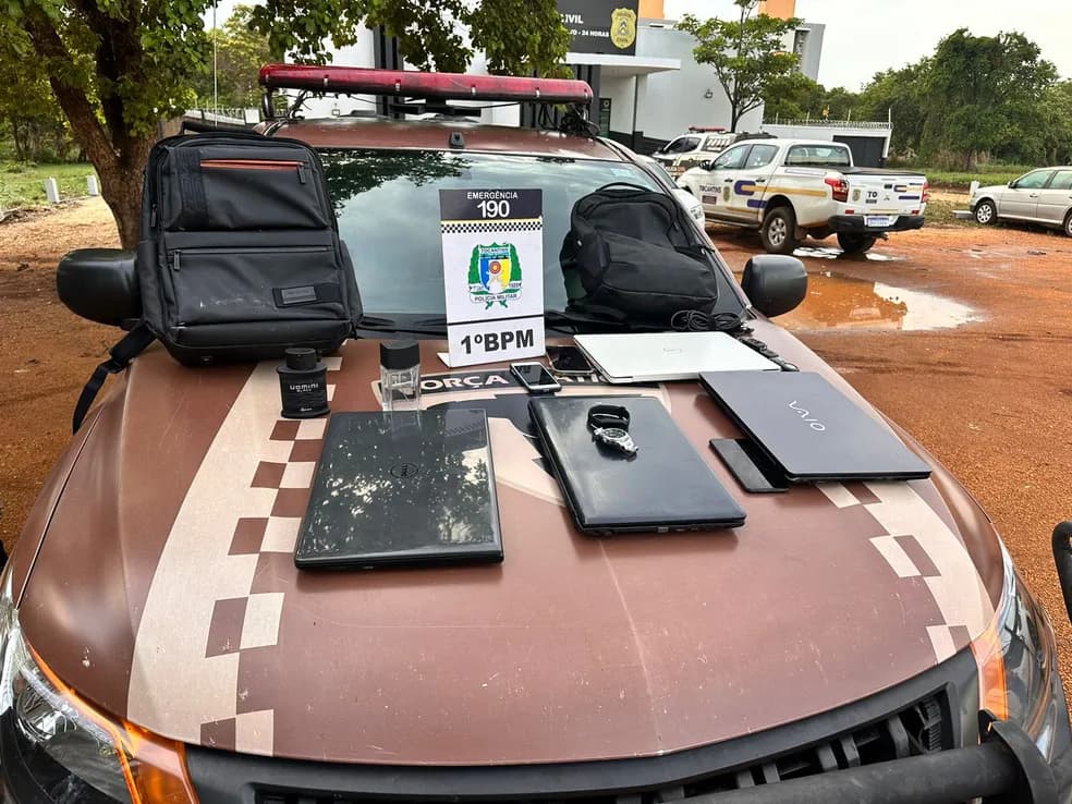 Idoso e outros três homens são presos em Palmas por envolvimento em furto de notebooks