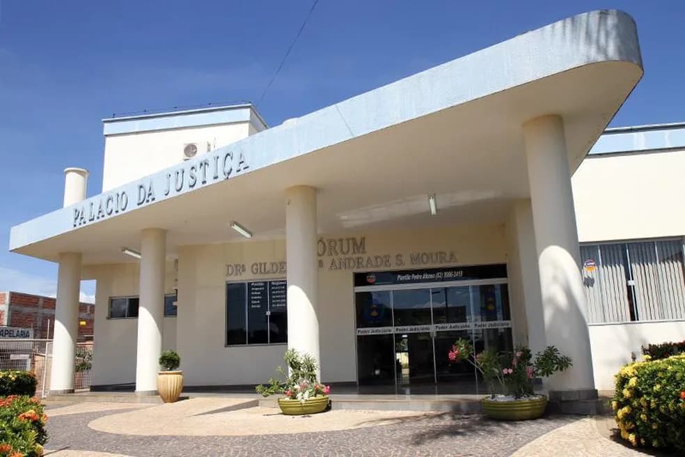 Homem que matou esposa a pauladas é condenado a 21 anos de prisão