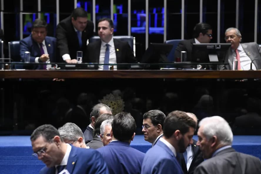 Senado conclui votação da Reforma Tributária e texto retorna para Câmara