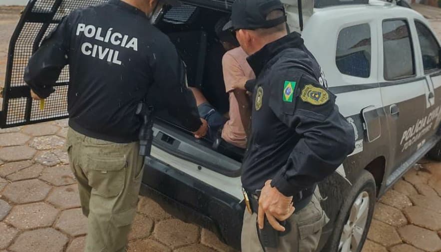 Polícia Civil prende homem suspeito de ameaçar o pai e agredir a irmã em Praia Norte