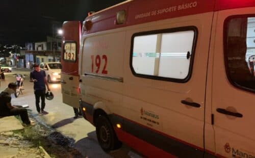 Motoboys são atropelados por carro em alta velocidade na Cidade Nova