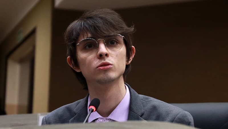 Amom Mandel anuncia desistência de candidatura à Prefeitura de Manaus
