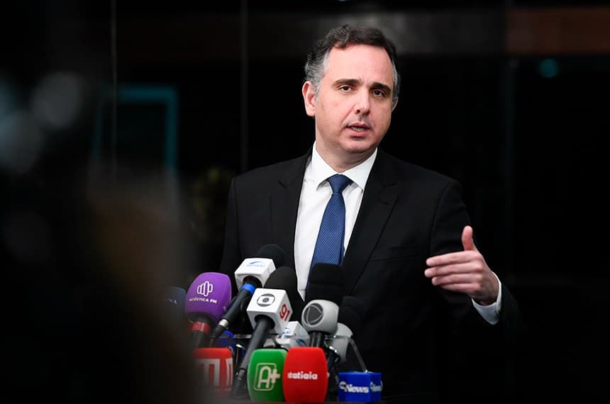 Pacheco propõe multas reguladoras para compensar desoneração da folha de pagamento
