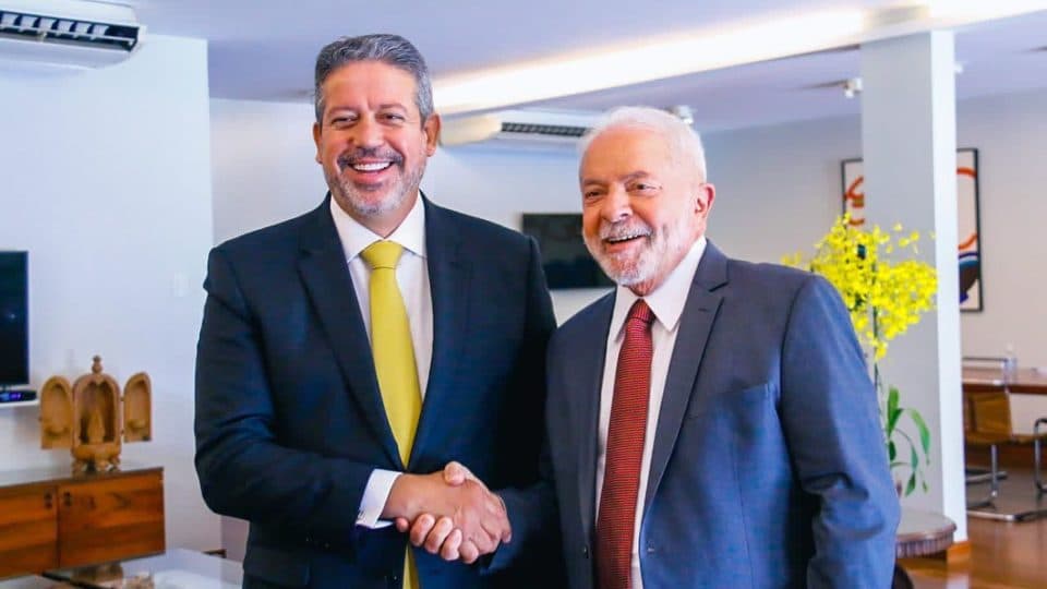 Lula não se opõe à sucessão de Lira no comando da Câmara, mas quer vetar nomes da oposição