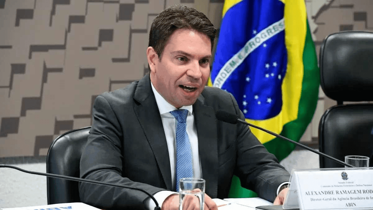 Deputado Ramagem nega espionagem durante sua gestão na Abin